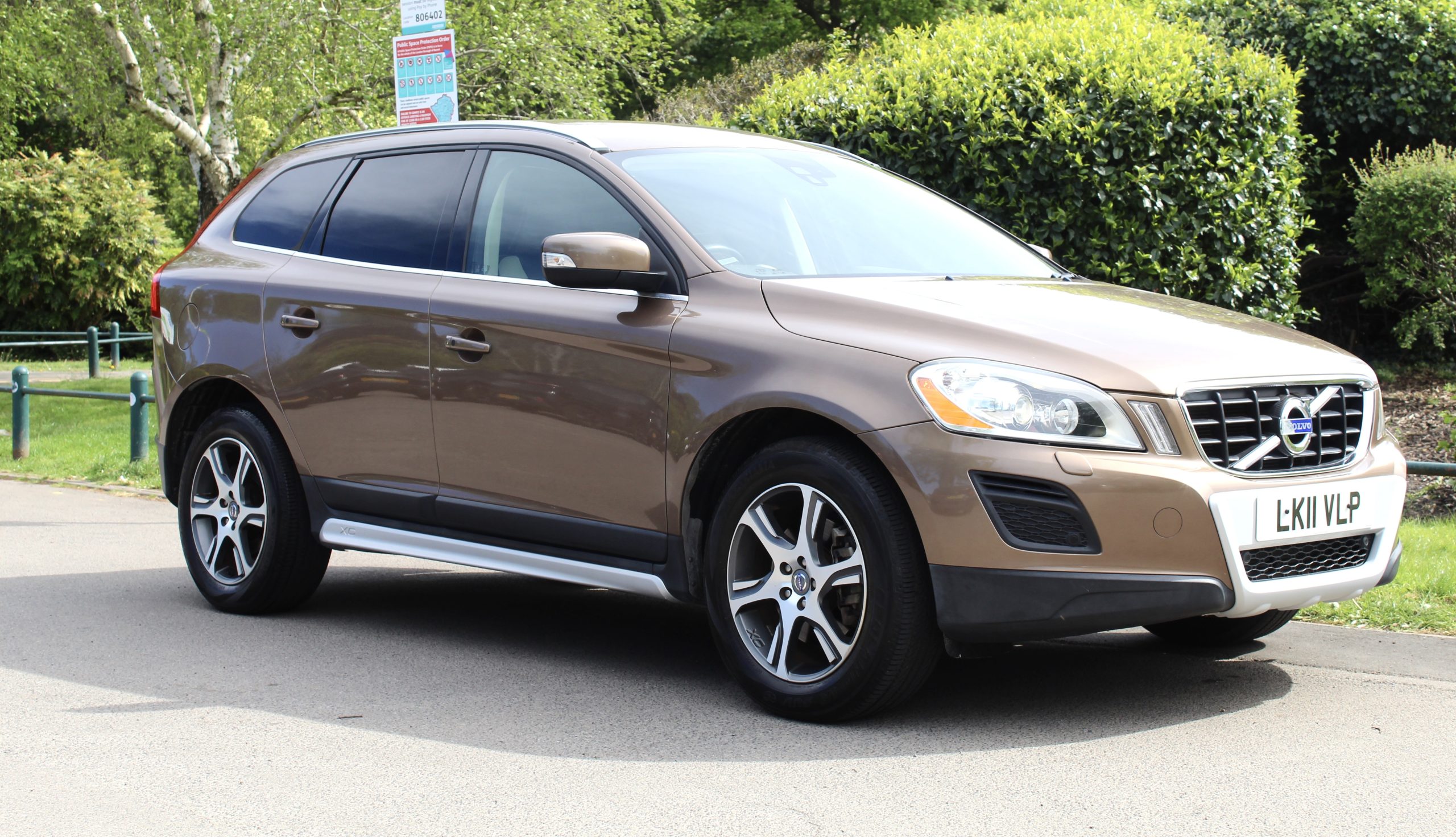 A Stunning 2011/11 Volvo XC60 T6 3.0 AWD Petrol Se Lux Premium Automatic Low Mileage SUV