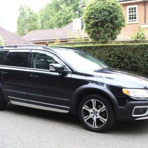 A superb Volvo 2013 XC70 T6 "Cross Country" 3.0 Petrol Automativ, Only 39900 Miles Automatic, AWD